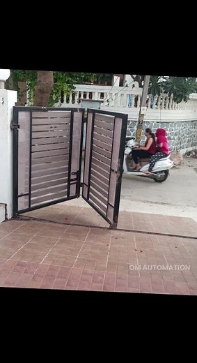 Automatic Bi-Folding Swing Gate