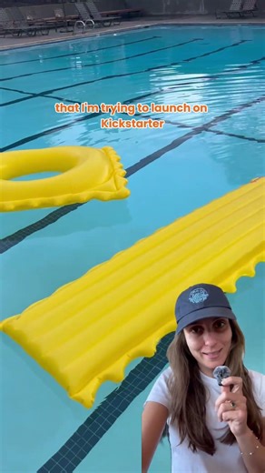 these pasta pool floats don’t actually exist... yet 🍝 #smallbusiness #startup