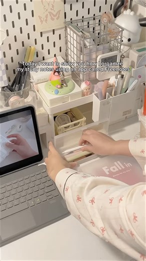 Bau on Instagram: "Freenotes helps me organize everything in one place, clean, simple and fun to use 📒💭 #freenotes #digitalnotes #notetaking #studying #studytime #studyapp #productivity #studytime #studywithme #studyvlog #studystudystudy #foryou #learning"