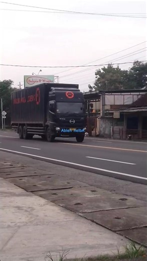 Hino truk tronton box jiduosha niaga logistik sos #shortvideo #shorts #short #truck
