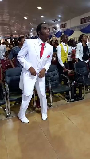 Son of the prophet danced exactly like Dr Paul Eneche and Bishop David Oyedepo. #sonoftheprophet #churchtiktok #church #accraghana🇬🇭 #nigeriantiktok🇳🇬 #oyedepo #dance #goviral #lagostiktok #ghanatiktok #lagostiktok