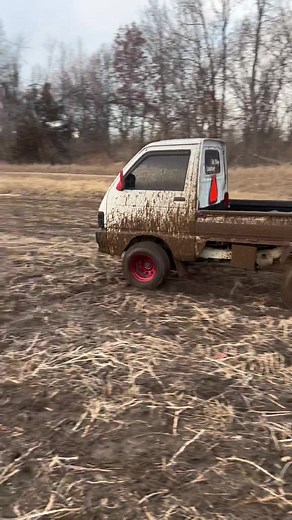 Exploring the World of Kei Trucks in Japan