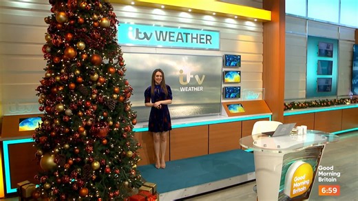 It will be mild, wet and windy over the next few days. @Lauratobin1 has the forecast and the outlook for the week ahead. | Good Morning Britain
