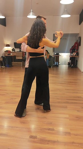 Resume of the lesson. Colgada. Argentine tango lessons in Lisbon. Ana Brás Samantha García Tango | Anton Polyubov