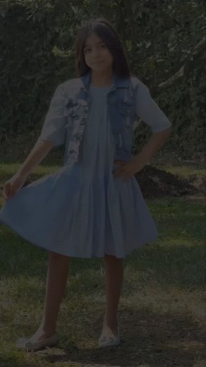 ✨ Moda para nuestras niñas en ROSE ✨ En nuestras tiendas ROSE encontrarás hermosos vestidos, faldas y chaquetas diseñados con amor y estilo para las más pequeñas. 💕👗 📍 Visítanos y descubre la mejor moda infantil. ¡Te esperamos! 🛍️ | Rose Belleza Femenina