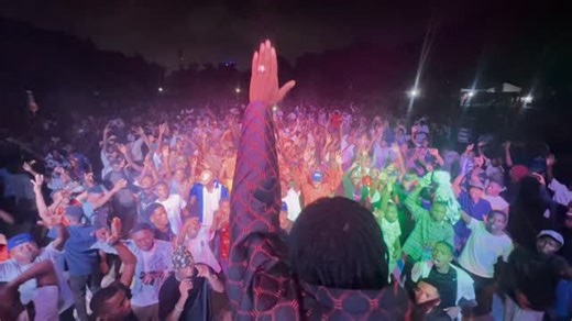 WORLDSTAR on Instagram: "Asante Ardhi University nawapenda sana 🏆❤️🙏"