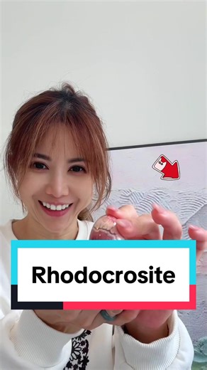 Rrodocrosite Benefit Linked to selflove,compassion,and attracting romantic relatinships. #crystalshopping #fungsikristal #crystallivesale#fyp#crystalbright #tiktokcrystalshop #crystalhealing #7chakras The main benefit of Rhodochrosite is emotional healing, particularly in fostering self-love, compassion, and forgiveness. This stone is known for helping individuals release past traumas and heartaches, making it especially powerful for nurturing inner peace and emotional balance.