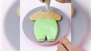 Unicorn Milkshake Recipe & Blueberry Pie with Pixel Heart Design