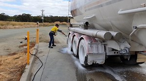 145K views · 2K reactions | Chiefs touchless cleaning solutions makes cleaning large vehicles really easy, less time and less product resulting in a great fleet wash finish. For your nearest authorised dealer please click the following link https://chiefsaustralia.com/distributor-locator or click the "Send Message" button and we'll get right back to you. | Chiefs Australia | Facebook