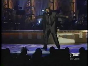 The #Legend Gerald Levert saluting Lifelong #WCW Patti LaBelle with a cover of her classic, "Somebody Loves You Baby"👍 📼🎼💯👏 #HeSangTheDamnSong #RnBLegends #RnBNights90s | R&B Nights
