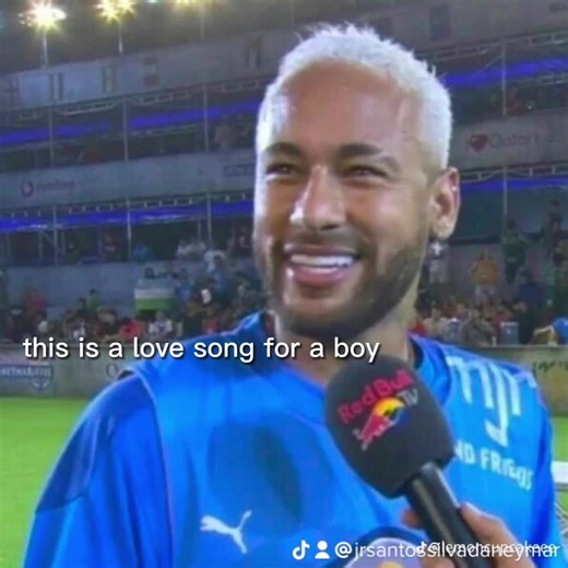 the pictures are really out of frame but who cares? #neymarjr