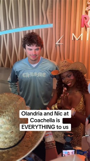 My dream date, cute. @Olandria @Nicolas Vansteenberghe #olandria #nicolandria #nicolasvansteenberghe #loveisland #olandriacarthen