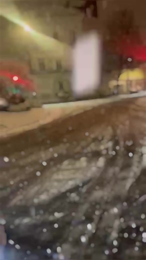 Neige à Paris : Un Hiver Magique