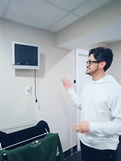 Exploring the Features of Plasma Screens in The Office