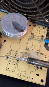 34K views · 19 reactions | Soldering tip repair Keep the soldering tip bright and tinned #Solderingtip | Laptop Repair Secrets | Facebook