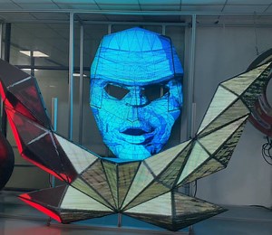 [Hot Item] P4 Full Color Face-Shaped 3D Dimensional Indoor LED Screen Billboard Use for Facade Custom DJ Booth Decoration