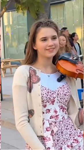 Karolina Protsenko: The Violin Virtuoso
