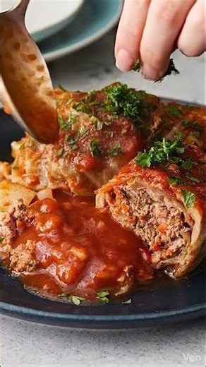🥬🍅 Halupki (Stuffed Cabbage)