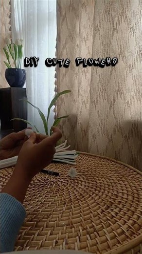 Easy Piper Cleaner DIY 🌸 #reels #art #pipecleanercrafts #instagram #diy #magic #flowers #asthetic