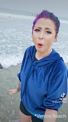 2.4K views · 30 reactions | Going to @animeexpo and LA for the first time! #animeexpo #la #losangels #california #californiaadventure #venicebeach #santamonica #beach #vacation | Darkreilia Cosplay | Facebook