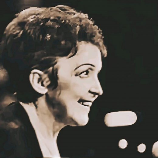 Edith Piaf | 'No, I don't regret anything' | Michel Vaucaire, Charles Dumont