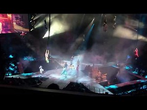 Cirque Du Soleil - The Beatles Love - Get Back