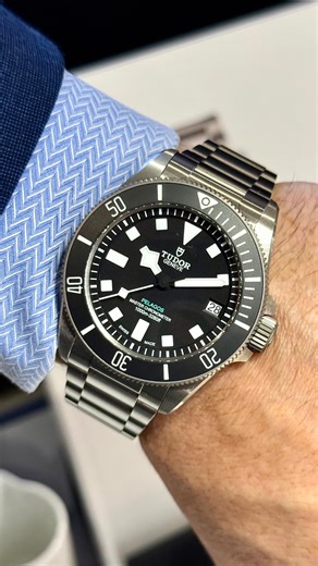 Zadok Jewelers Watches on Instagram: "The Tudor Pelagos Ultra fits better than I thought. It’s a bigger watch and an even more serious dive watch now rated to a depth of 1000 meters 🤿. The Pelagos Ultra comes on a comfortable titanium three-link bracelet with TUDOR “T-fit” folding clasp, safety catch and diver’s extension with new visual indicator system– and it also comes with a complimentary black rubber strap with pin buckle and diver’s extension included in the box – a great alternative loo