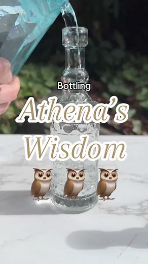 Making my Athena's Wisdom decorative, color changing potion bottle! #potion #potions #bookshelfdecor #greekmythology #mythology #fantasy #fantasyart #athena #artemis #aphrodite #greekgods #magic #magical | Forbidden Forest Apothecary