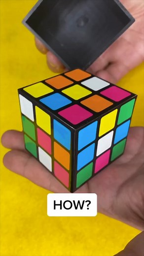 World's Fastest Rubik's Cube Solve 🤯 | Evan Era