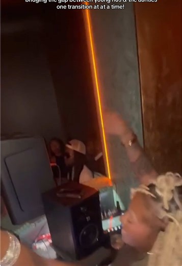 i had to crop theeee hell out of this video cause tatas just swangin out the dress lmaoo know i was in a flow state just vibing 😂😂😂 catch us back at it againnn may 21st - Club Oasis at #elmalo ! tix linked in bio 🫶🏾 #femaledj #djsoftiktok #djset #djtransition