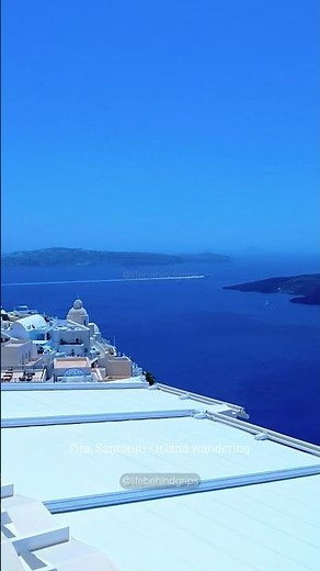 Fira, Santorini 🇬🇷 | Exploring One of the Island’s Most Iconic Towns #shorts