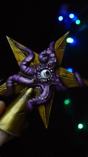 Loot Studios on Instagram: "Light up your Christmas tree! ⭐ In this Christmas vibe, here's a painting tutorial of the Christmas Alien Star. The Morning Star may give you creeps, but this one is out of this world! The Christmas Alien Star is part of our Lootmas bonus. Subscribe to Loot Fantasy Flex and get this and other amazing minis for 20% off for the first 2 months!! #3DPrinting #TTRPG #TabletopGaming #PaintedMini"