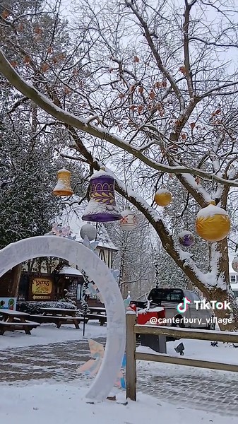 Experiencia mágica en Canterbury Village para Navidad