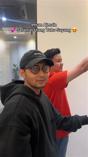 Selamat Ulang Tahun Sayang — Imran Ajmain & Sufian Suhaimi
