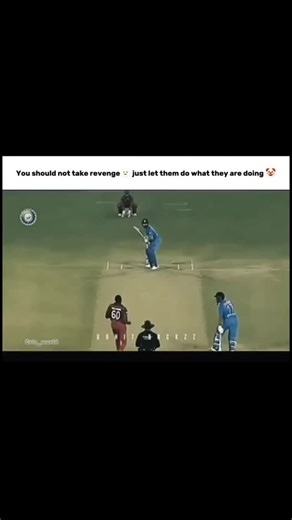 Cric_world on Instagram: "Kohlii ☠️ Meme History & Origin:- On October 4, 2018, a behind-the-scenes momentfrom a commercial shoot at Juhu Beach in Mumbai went viralfor all the wrong reasons. The legendary Bollywood actorAmitabh Bachchan, known for his composure and professionalism, was caught in a tense moment when a makeup artist accidentally sprayedhairspray into his eyes. The iconic moment showed the veteran actor expressing his displeasure, but what reallycaught the attention of the internet