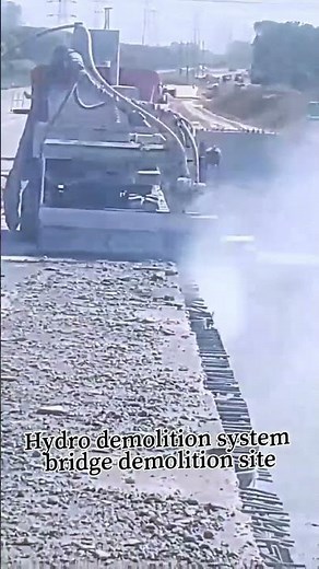Hydro concrete demolition system for bridge demoliton #hydroblasting #hydrojetting
