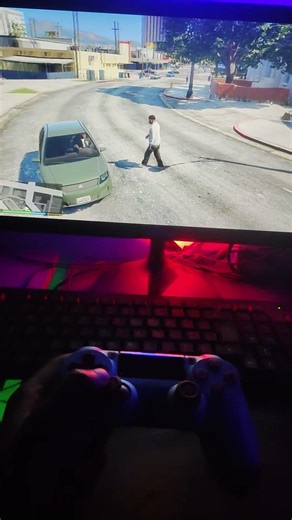 PS4 controller 🎮 Without Graphics card 🥺 #gta #shorts
