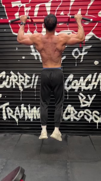 Coming to the end of this the clean up phase! Ready to finish 2024 strong 💪🏼 Big things planned for next year!! Follow my journey ans my clients on my instagram matthewprowting #personaltrainer #coach #bodybuilding #progress #fitness #fittok