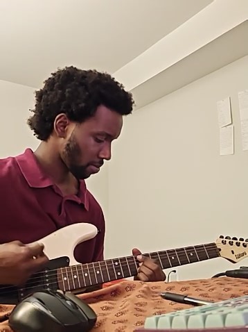 I love distortion I love reverb I love making song