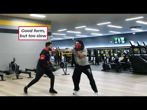 100 Meter dash Indiana State champion tries the speed jab drill. #boxingdrills#boxingtraining#jab