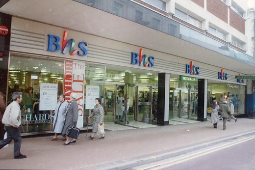 19 shops from the 1990s that you'll have forgotten about but spent money in