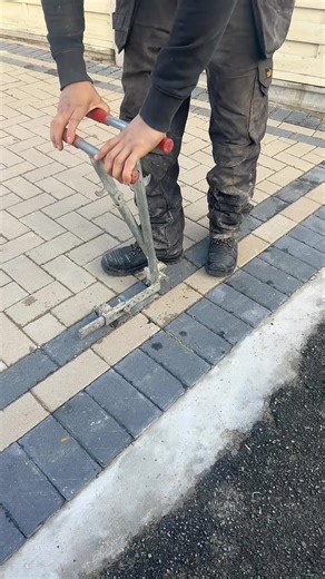 637K views · 2.1K reactions | Installing a driveway security bollard ✅ #asmr #satisfying #security #carsofinstagram | Anchor Security Bollards | Facebook