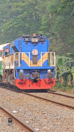 Emd locomotive on track | #locomotive #sort