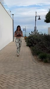 Yoda pants 🤗 | Rosa Jasminn