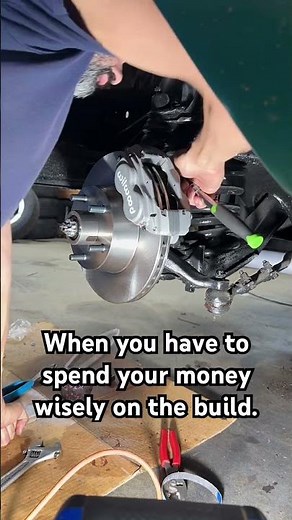 This is how you FIX 60+ year old brakes #mechanic #racecar #classiccars #automotive #musclecar