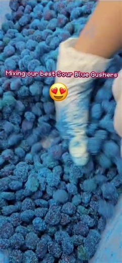 Our Best Sour Blue Raspberry Gushers are on Flash Sale!!! 🤤🍭🍬. #tiktokshop #sour #gushers #candy #candyshop #viralvideo #trending #fyp #fypシ #blueraspberry #flashsale