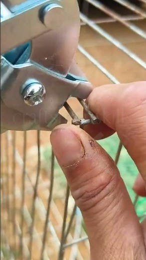 Special Wire Cage Binding Plier Quick Mesh Cage Clip Fastening Tool
