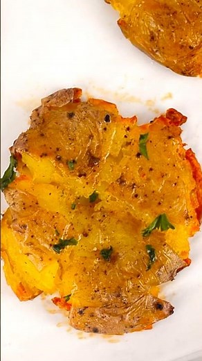 Crispy Smashed Potatoes You NEED to Try!