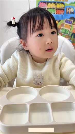 Xiao Tian (小恬爱吃) on Instagram: "Human cubs immerse in eating. #gift #creative #ruralguy #liondance #liondancing rurallive craft handmade art chinesculture hnadmadewithlove crafts cricut foodie foodporn instafood foodphotography dinner healthyfood testy fyp chinesecuisine craftersofinstagram diycrafts giftsideas"