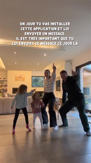 ღ𝕃𝕖́𝕒 ℝ𝕠𝕘𝕖𝕝ღ on Instagram: "J’ai effectivement bien fait d’envoyer ce message et d’installer cette application 🫶🏻 C’était le destin 🙊 Et vous, c’était comment votre rencontre ? ❤️ #love #couple #parents #famille #enfants"